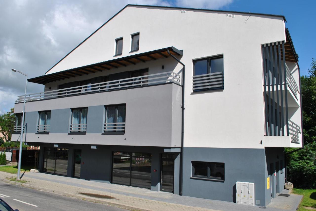 Apart4You Apartamenty Neumarkt Exterior foto